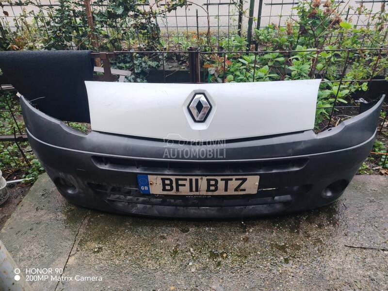 prednji branik kangu