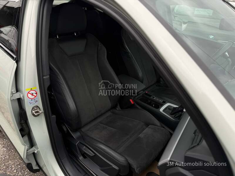 Audi Q3 2.0D/Sportb/20/Black