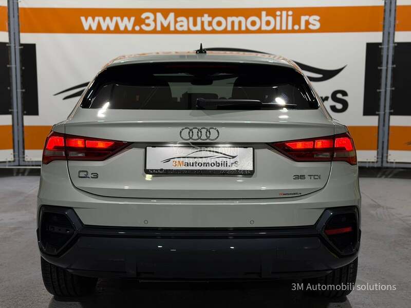 Audi Q3 2.0D/Sportb/20/Black