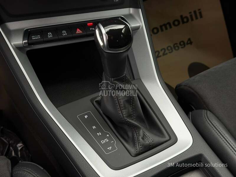 Audi Q3 2.0D/Sportb/20/Black