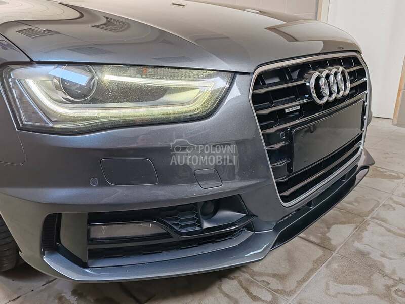 Audi A4 3 X S line