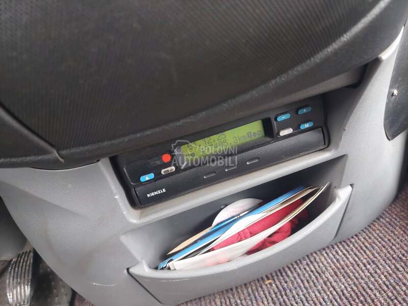 Iveco Daily 20 mesta