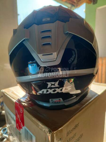 Axxis hawk full face kaciga