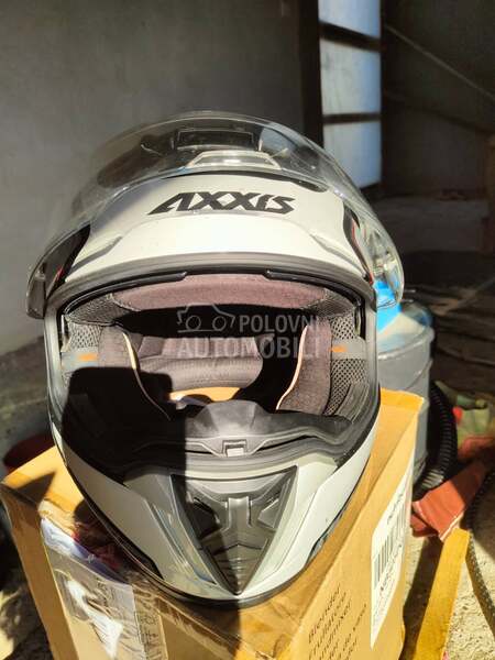 Axxis hawk full face kaciga