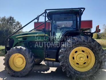 John Deere 7830