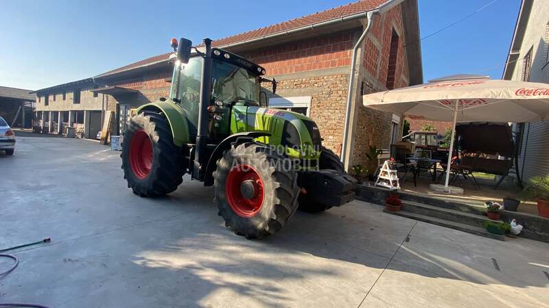 Claas Arion 640