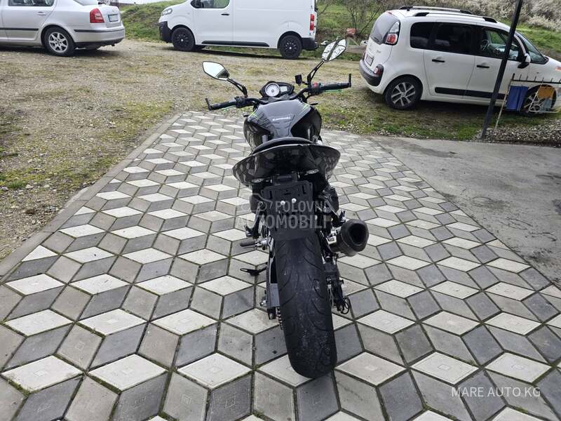Kawasaki Z750/25KVV/AKRAPOVIC
