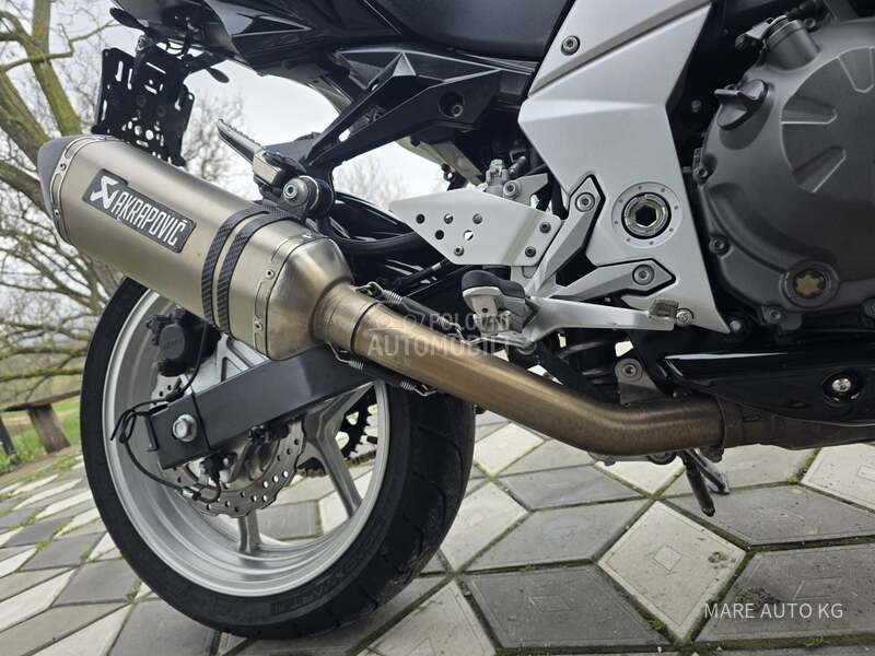 Kawasaki Z750/25KVV/AKRAPOVIC