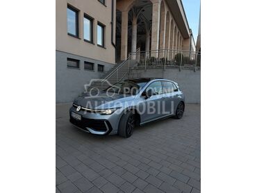 Volkswagen Golf 8 R Line