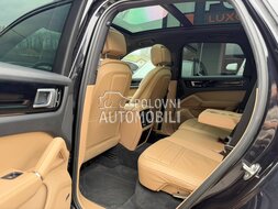 Porsche Cayenne  slika 16