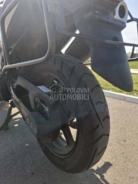 Suzuki V strom DL 650