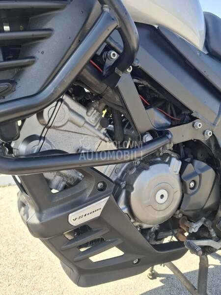Suzuki V strom DL 650