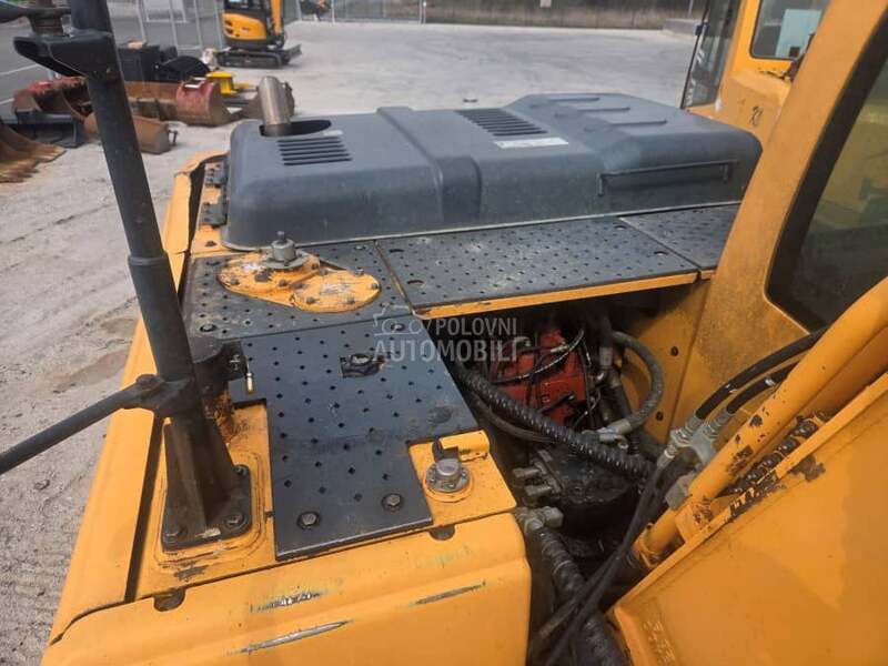 Hyundai ROBEX  210 NLC 9
