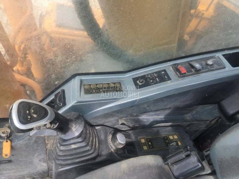 Hyundai ROBEX  210 NLC 9