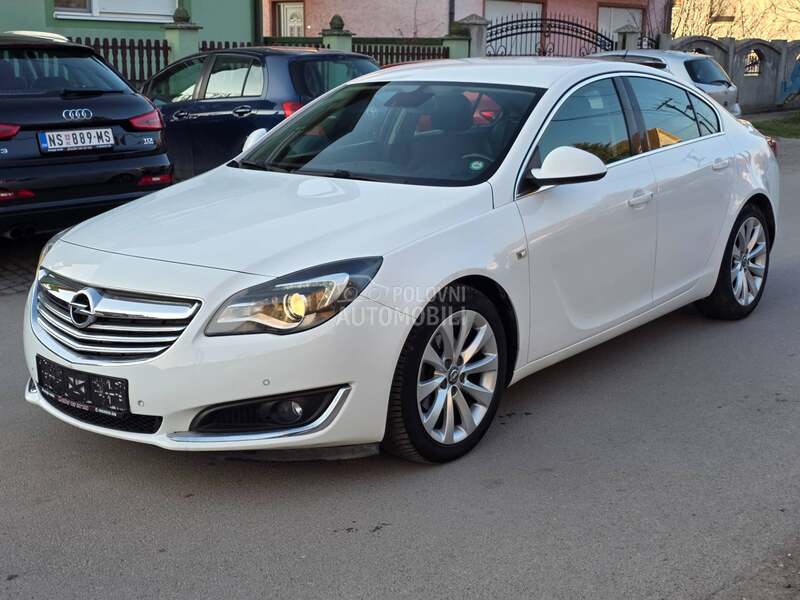 Opel Insignia 2.0d REST/LEDNAV I