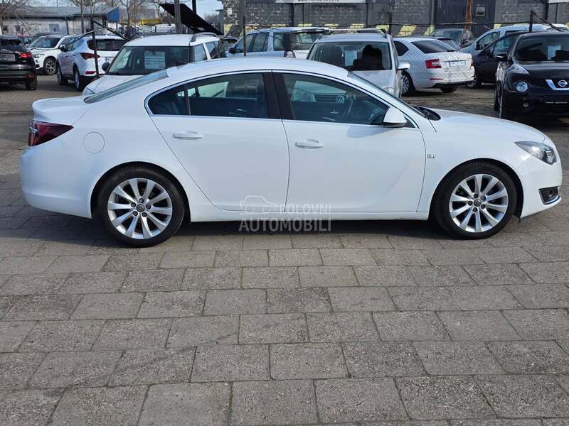 Opel Insignia 2.0d REST/LEDNAV I