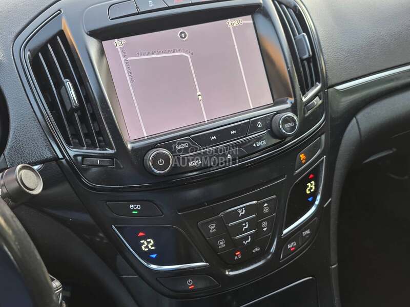 Opel Insignia 2.0d REST/LEDNAV I