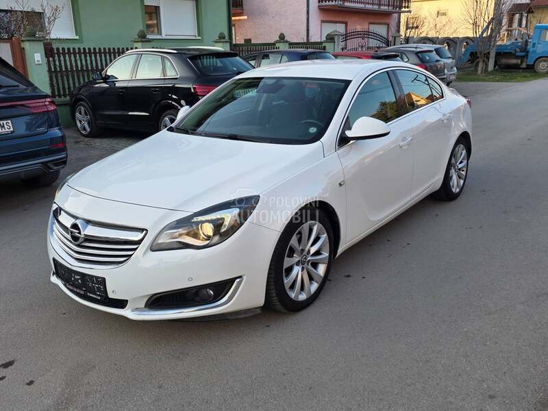 Opel Insignia 2.0d REST/LEDNAV I