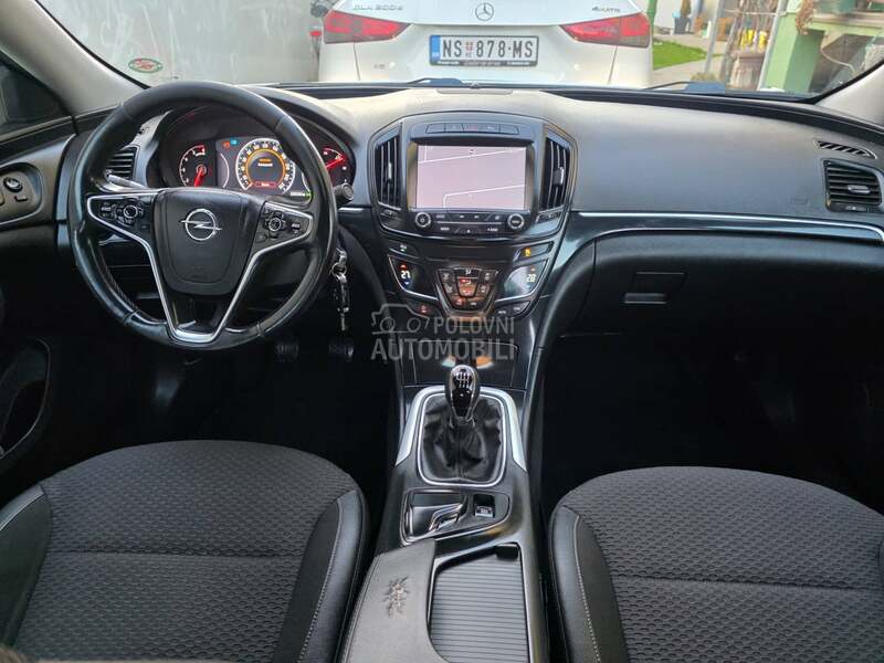 Opel Insignia 2.0d REST/LEDNAV I