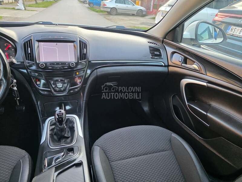Opel Insignia 2.0d REST/LEDNAV I