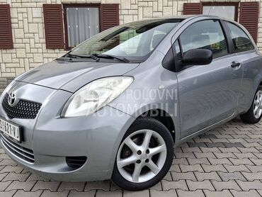 Toyota Yaris Linea Luna