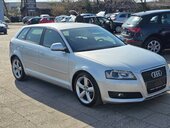Audi A3 1.6tdi S-LINE/LED