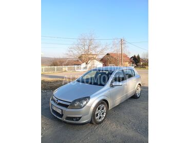 Opel Astra H 1.7cdti