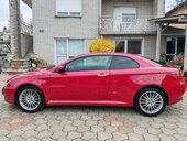 Alfa Romeo GT 1.9 JTD