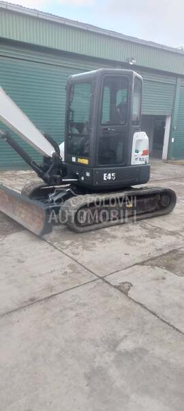 Bobcat E45
