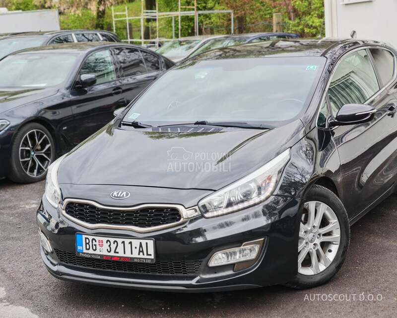 Kia pro_cee`d 1.6 crdi x tech