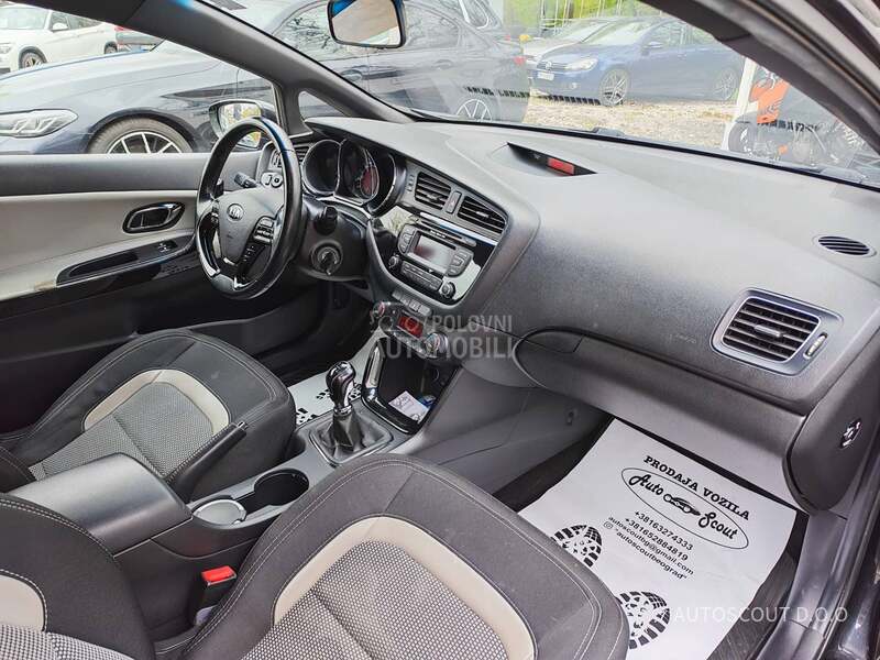 Kia pro_cee`d 1.6 crdi x tech