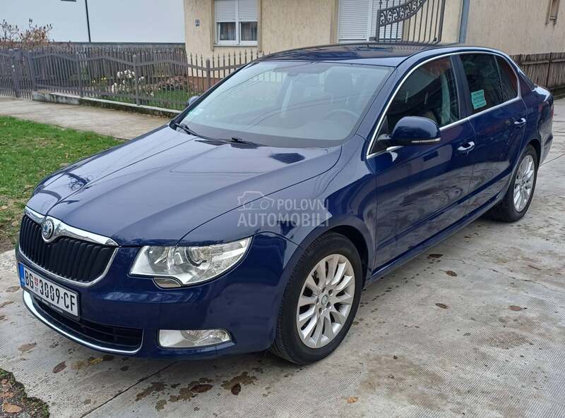 Škoda Superb 