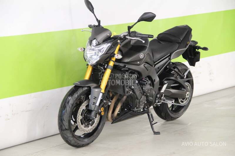 Yamaha FZ8 800