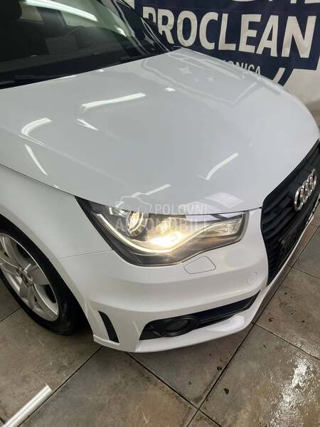 Audi A1 