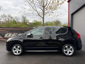 Peugeot 3008 2.0 e-HDI ALLURE