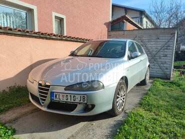 Alfa Romeo 147 