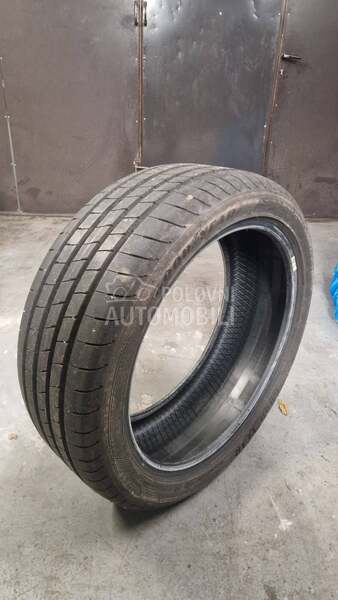 Goodyear 225/45 R19 Letnja