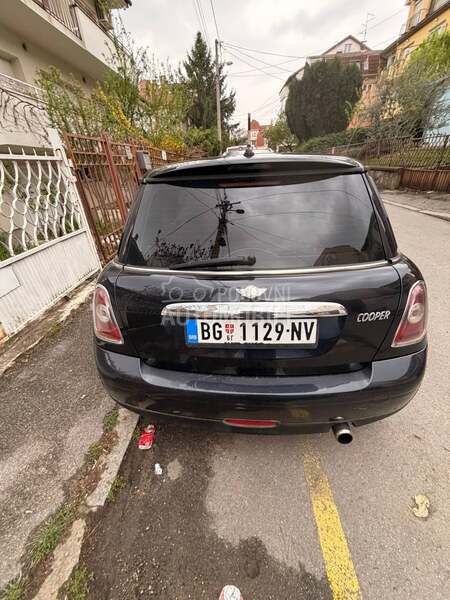 MINI Cooper 