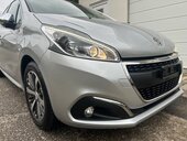 Peugeot 208 1.6HDI 99K Allure CH