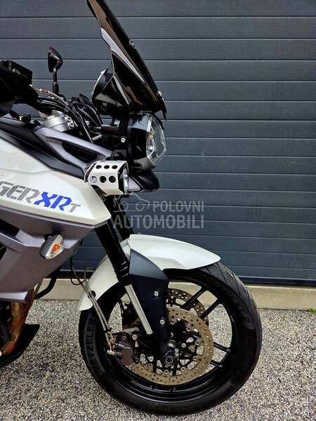 Triumph Tiger 800 XRT