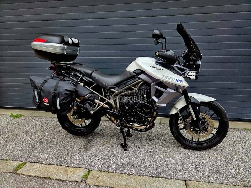Triumph Tiger 800 XRT