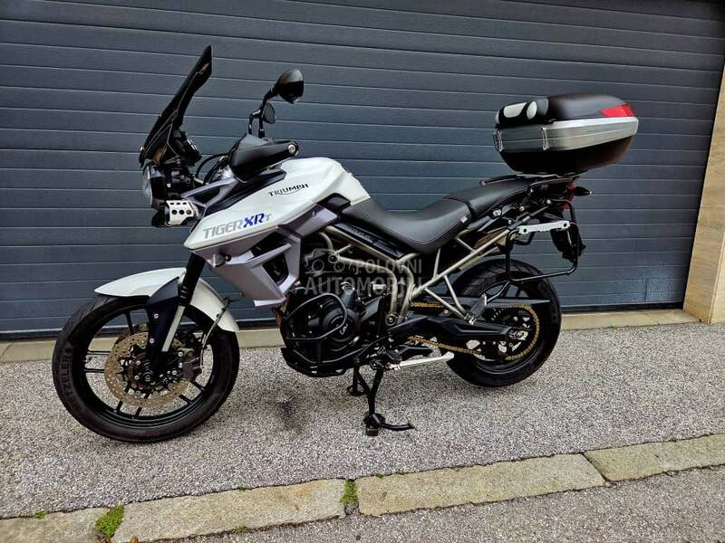 Triumph Tiger 800 XRT