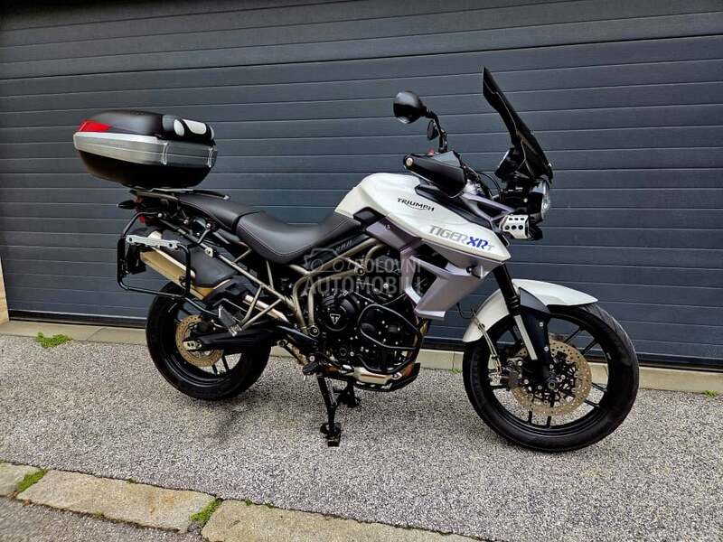 Triumph Tiger 800 XRT