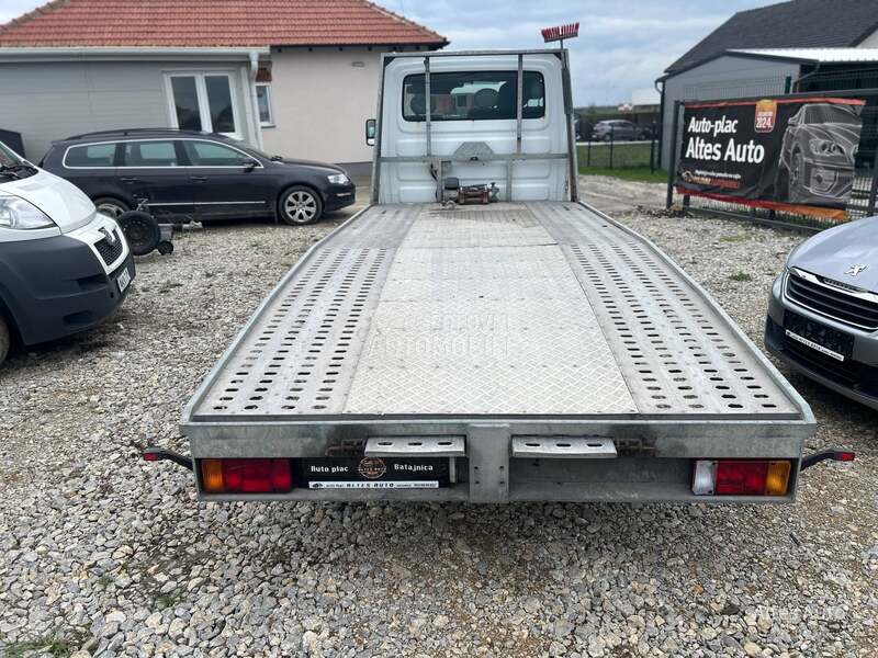 Nissan Interstar 2.5 dCi