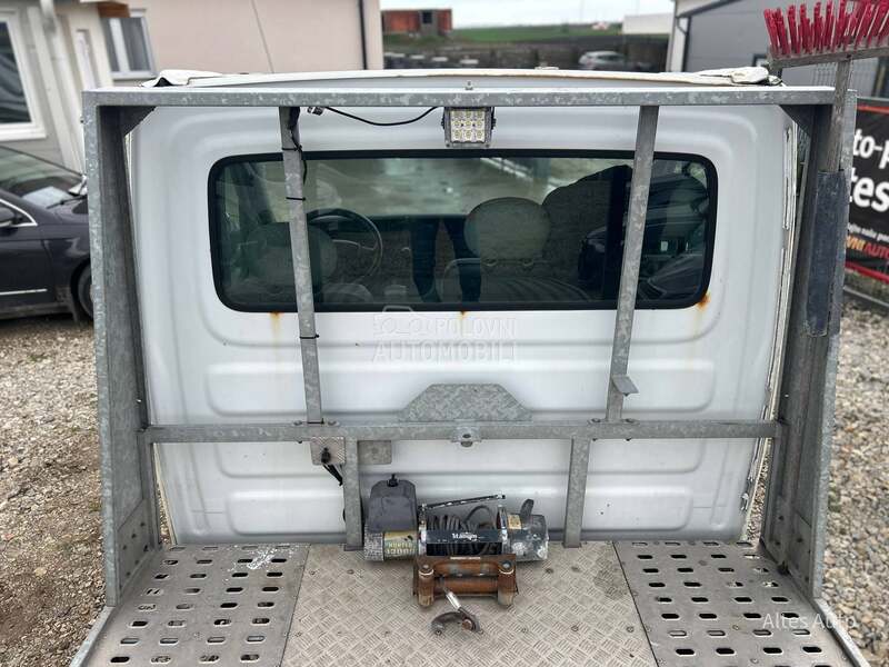 Nissan Interstar 2.5 dCi