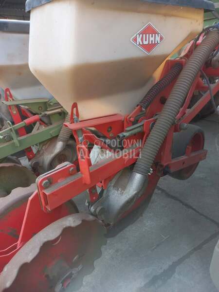 Kuhn Planter 2