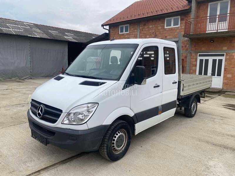 Mercedes Benz Sprinter 311