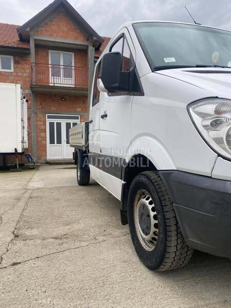 Mercedes Benz Sprinter 311