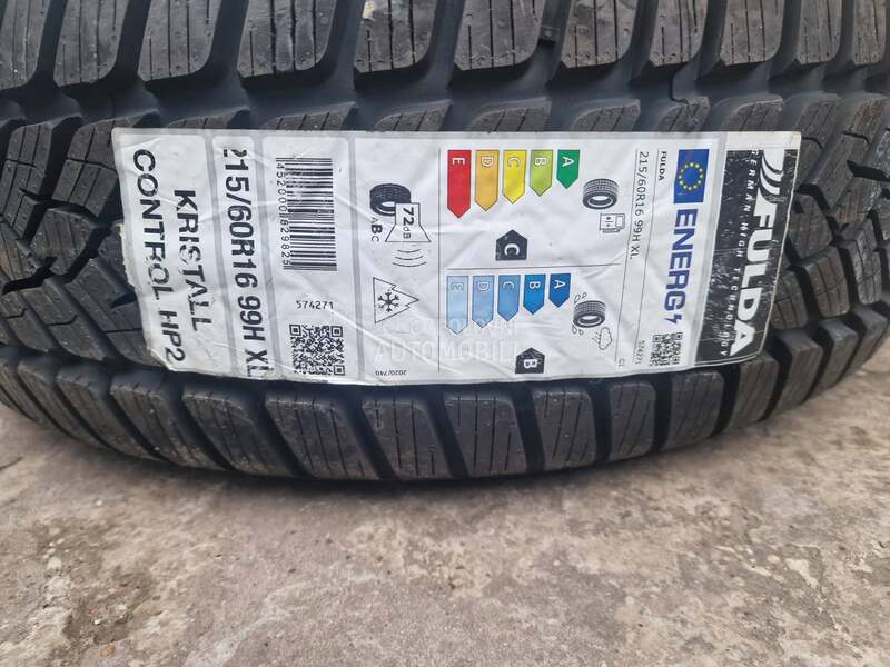 Fulda 215/60 R16 Zimska