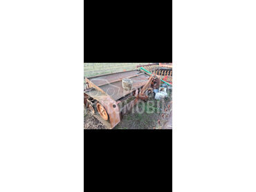 IMT Tarup za zetvene ostatke